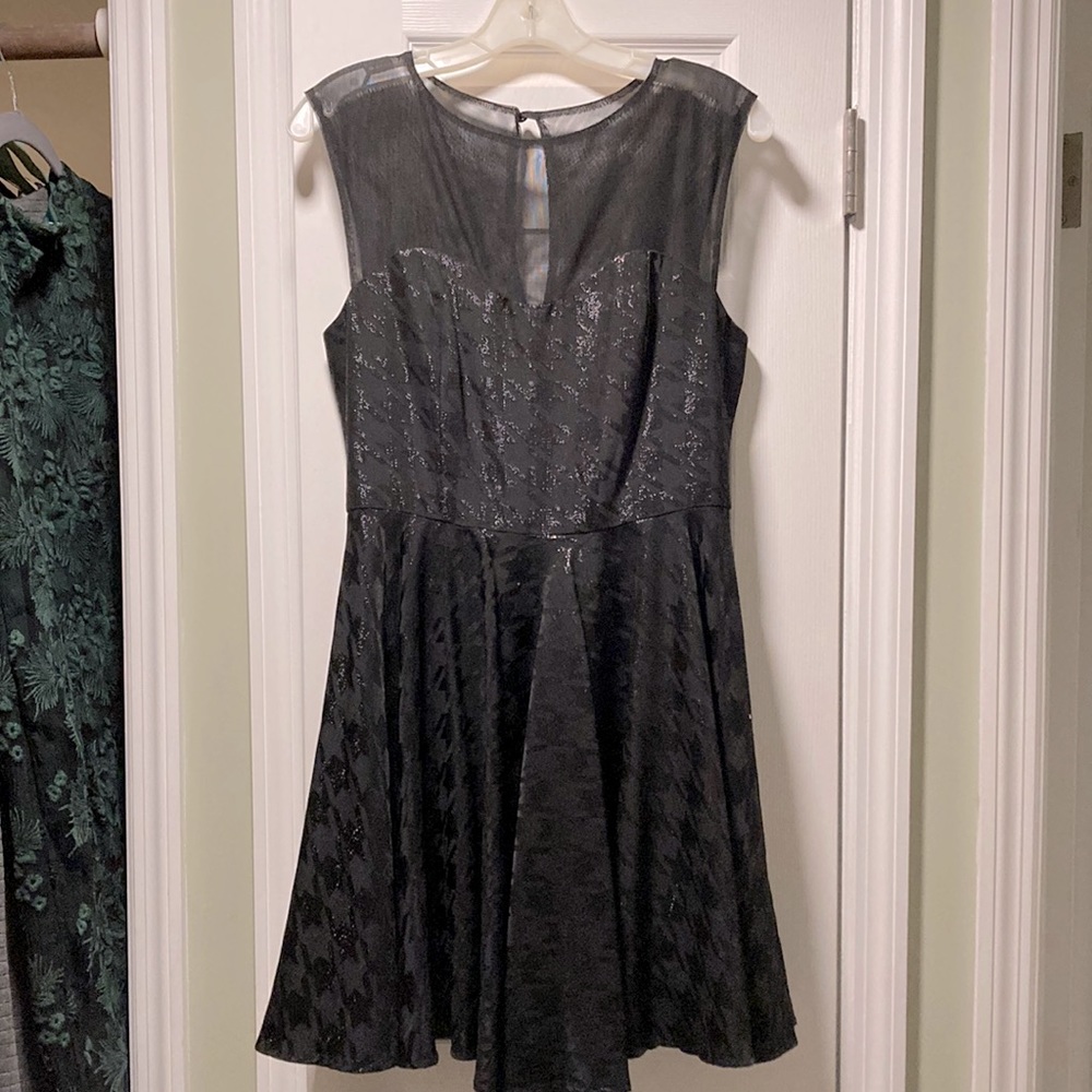 Eva Franco Exploded Herringbone Pattern Sparkle D… - image 1